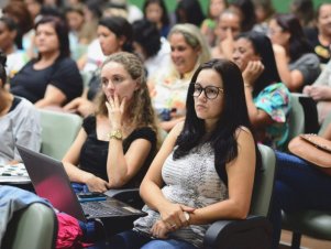 Professoras da rede de ensino público e privado participam do encerramento do Curso de Extensão Práticas de Alfabetização e Letramento da UFLA 